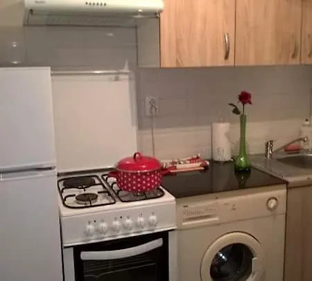 Apartman *